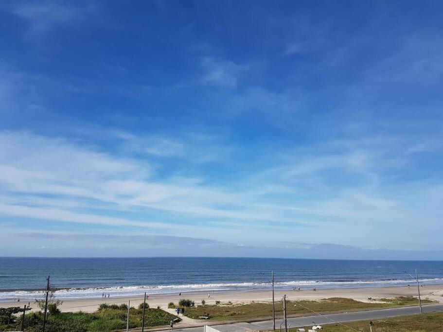 Ensolarado Apto Com Vista Para O Mar Matinhos Exterior photo